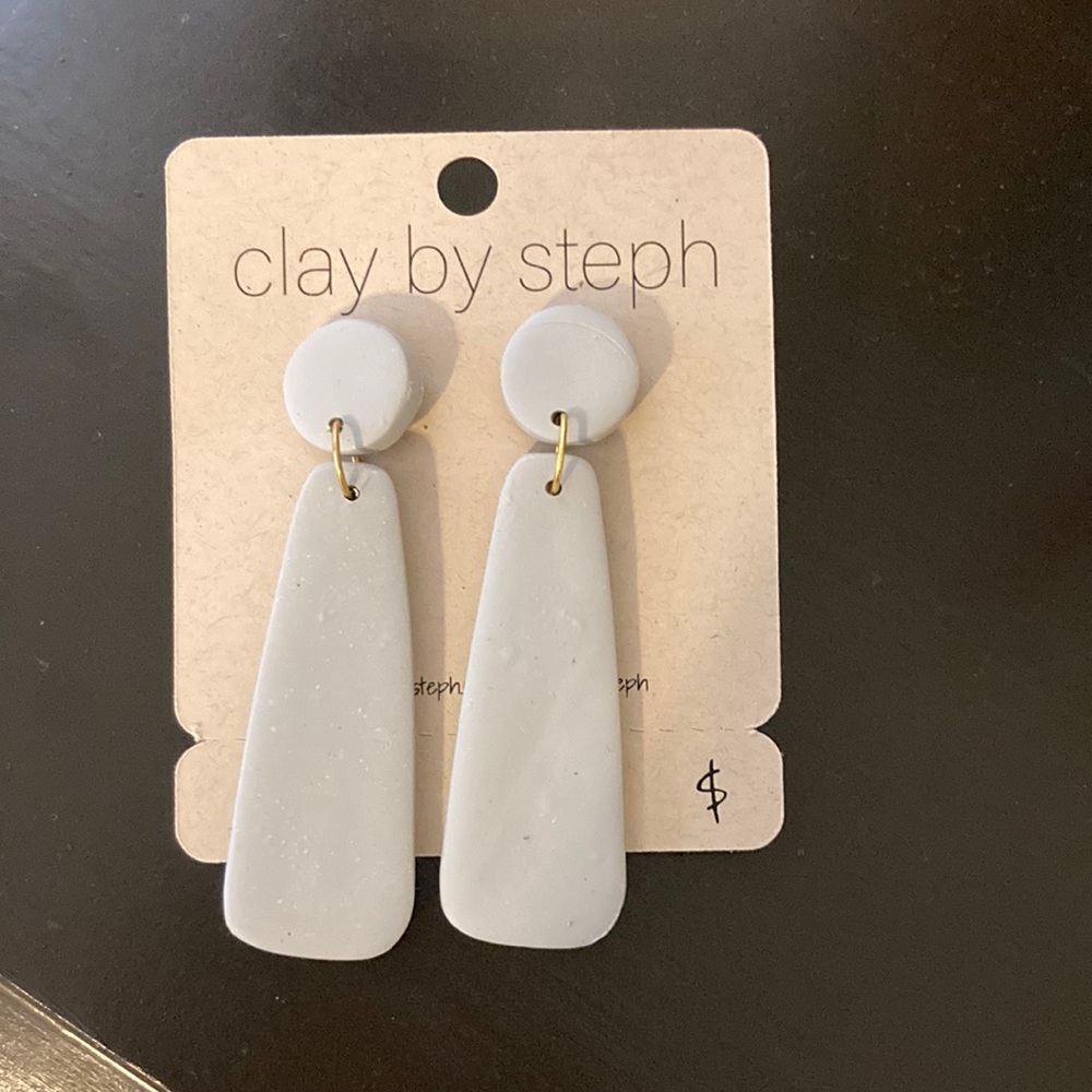 Light green clay earrings
